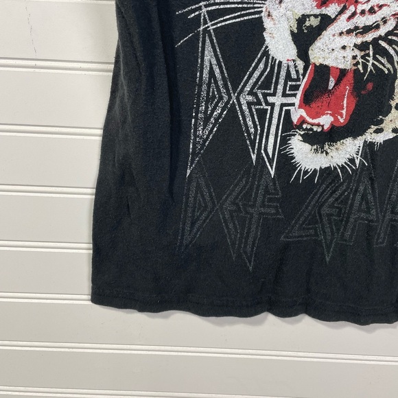Def Leppard Band Black Tee Shirt Medium Women’s - Picture 5 of 7